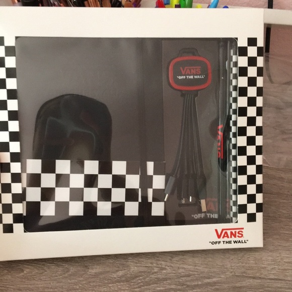 Vans Other - Vans BTS set